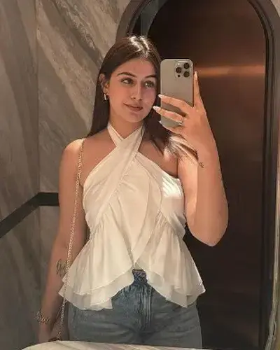 Call Girl Cuncolim