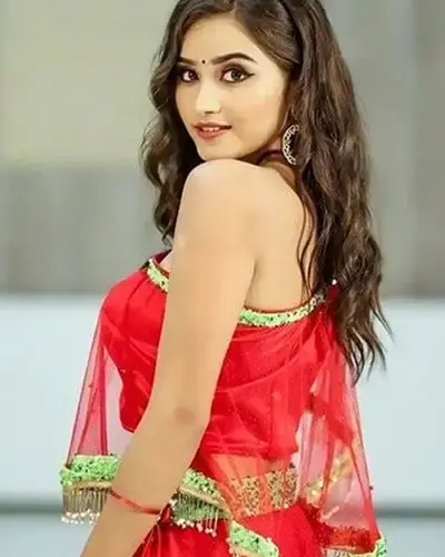 Escort In Cuncolim